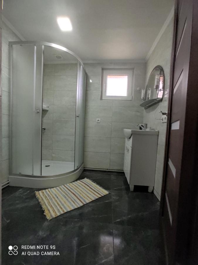 Садиба Федорчуків За Рікою Sheshory Exterior foto